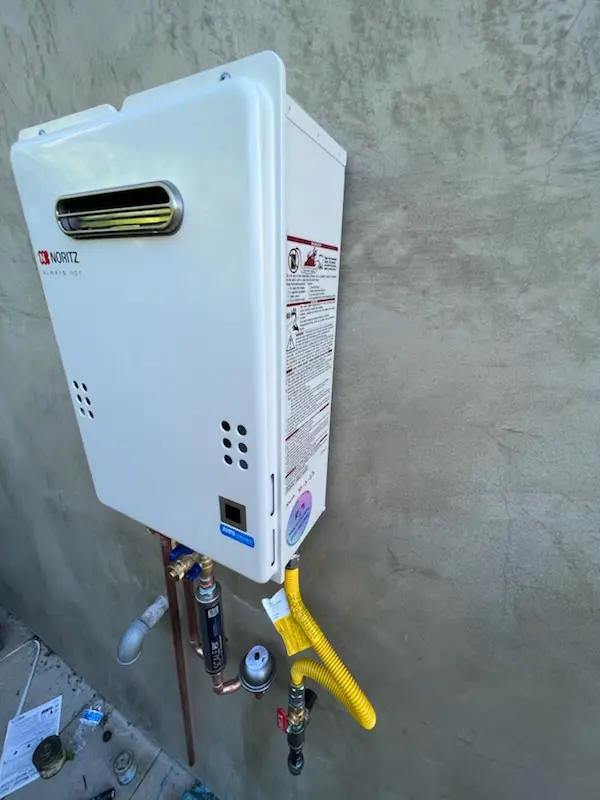 Tankless water heater installation for Lemoore Station homes